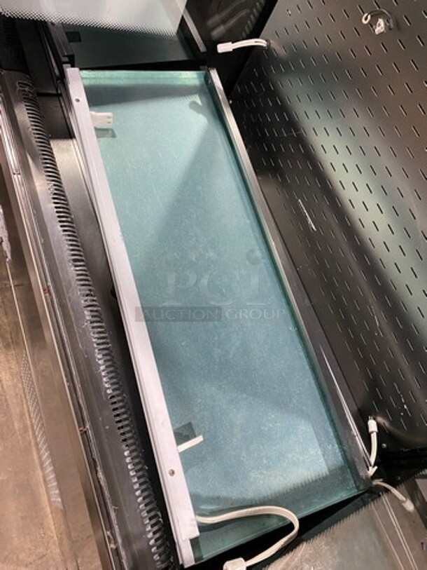 Sifa Commercial Refrigerated Open Grab-N-Go Display Case! With Pull Down Front Cover! Solid Stainless Steel! Model: GAEP6L096N0710 SN: 0403202000 220/240V - Image 7 of 10