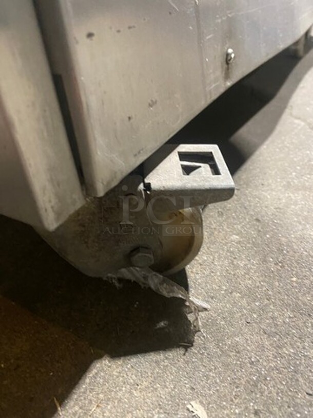  Carpigiani Commercial Heat Treatment Machine! Prepares Base Mixtures For Ice Cream, Gelato & Custard! Also Great For Syrups And Other Liquid Pastry Products! All Stainless Steel! Model: PASTOMASTER60TRONIC - Image 6 of 11