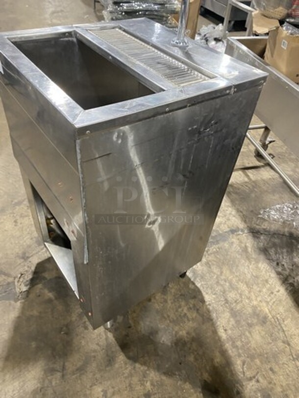 All Stainless Steel Custom Made Beverage Station With Ice Bin! - Image 2 of 8
