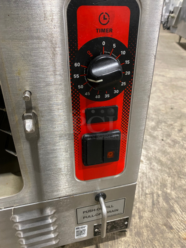 WOW! Vulcan Commercial Electric Powered Single Compartment Steam Cabinet! All Stainless Steel! Model: C24EA3 SN: 463016880 208/240V 3/1 Phase - Image 6 of 8