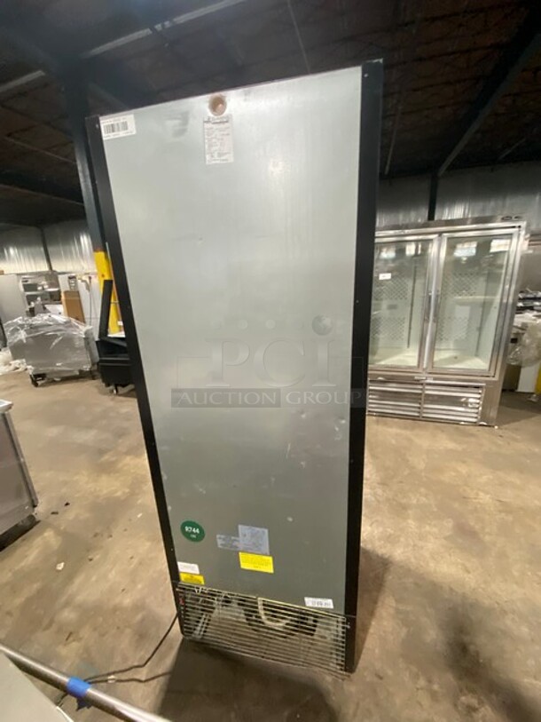 Imbera Commercial Single Door Reach In Refrigerator Merchandiser! With Poly Coated Racks! Model G319C02 Serial 111150711390! 115V 1Phase!  - Image 4 of 8