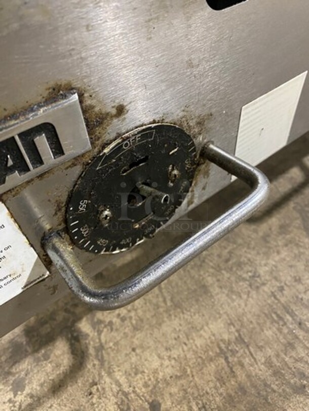 Vulcan Commercial Countertop Natural Gas Powered Flat Top Griddle! With Back And Side Splashes! All Stainless Steel! On Legs! Model: MSA36201 SN: 650167460 - Image 7 of 9