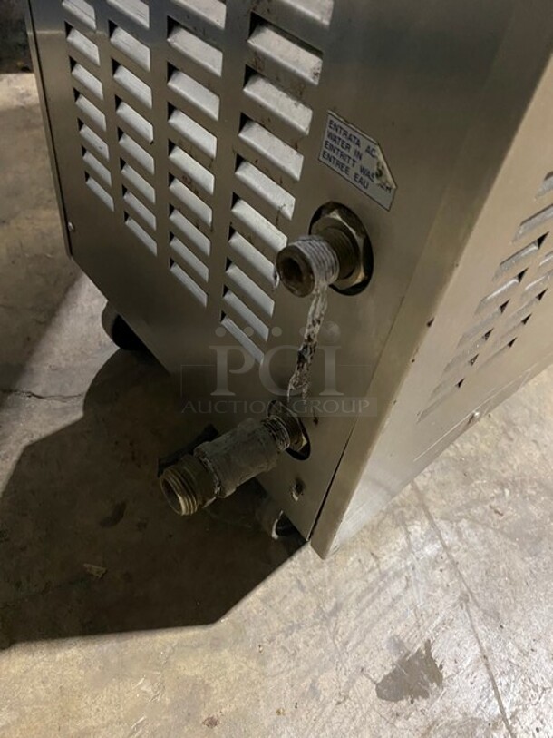 Carpigiani Commercial Floor Style Pasteurizer Machine! All Stainless Steel! Model PASTOMASTER60 Serial 470888! 220V 3Phase! On Casters! - Image 5 of 10