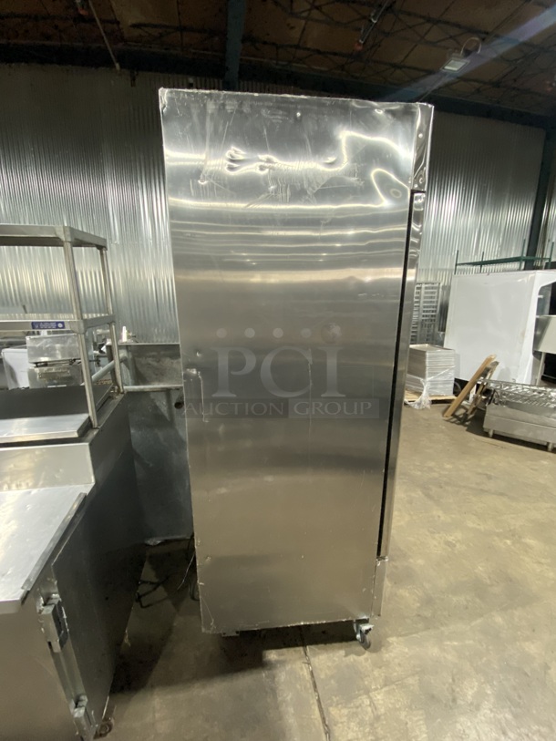 Nice! 2020 Late Model! Atosa 2 Door Reach-in Vertical freezer! Stainless Steel! MODEL: MBF8503GR SN: MBF8503GRAUS100320070600C40023 115V 1PH! Working When Removed! - Image 3 of 7