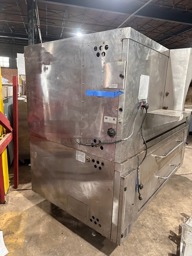 AMAZING! LATE MODEL! Bakers Pride INFERNO Style 6 Pie Natural Gas Powered Double Stacked Pizza Baking Oven! All Stainless Steel!  Model: Y600 SN: 47247! 2X Your Bid Makes One Unit! On Legs With Casters! With Stones! Working When Removed!  - Image 4 of 12