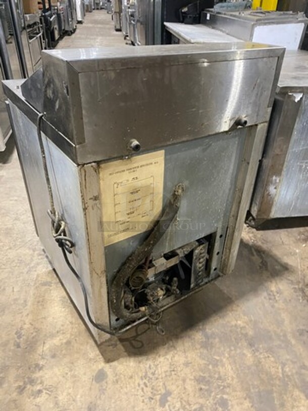 Continental Commercial Refrigerated Sandwich Prep Table! With Single Door Storage Space Underneath! All Stainless Steel! Model: SW278 SN: 13587220 115V 60HZ 1 Phase - Image 3 of 9
