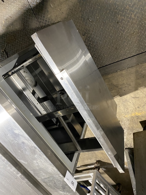 Nice! Randell Refrigerated 2 Drawer Bain Marie/Sandwich Prep Table! Model 9412-32D-7M Serial T000053847! 115V 1 Phase! On Casters! - Image 6 of 8