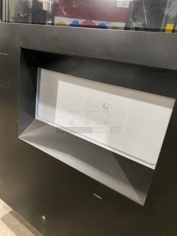 LATE MODEL! 2019 Jofemar Commercial Digital Vending Machine! With Keys! Model: ESPLUSV6S/GRUPO SN: 000001200 - Image 8 of 10