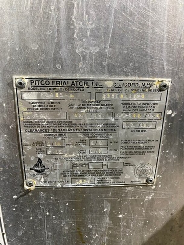 NICE! Pitco Frialator Commercial Natural Gas Powered 2 Bay Deep Fat Fryer! With Left Side Dumping Station! With Backsplash! All Stainless Steel! With Metal Frying Baskets! Model F14RS-V Serial G99E013020! On Casters! - Image 10 of 12