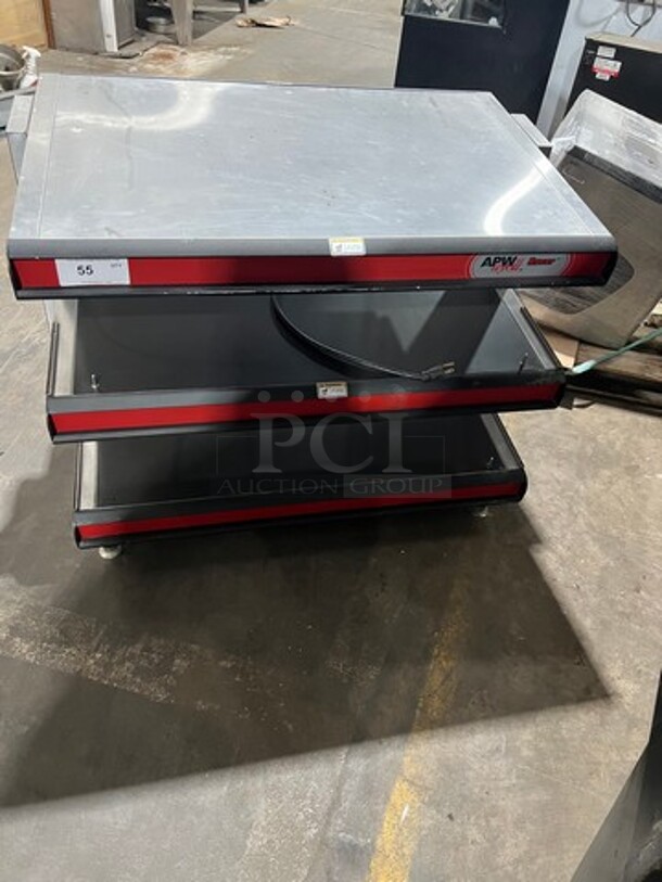 WOW! APW Wyott Commercial Countertop Heated Shelf Merchandiser! On Legs! Model: DMXD42S SN: 380821208002 120V 60HZ 1 Phase