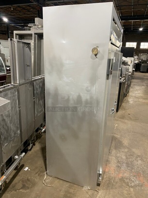 Traulsen Commercial 2 Door Reach In Cooler! All Stainless Steel! Model: GHT226WUT SN: 230755 115 60HZ 1 Phase - Image 3 of 8