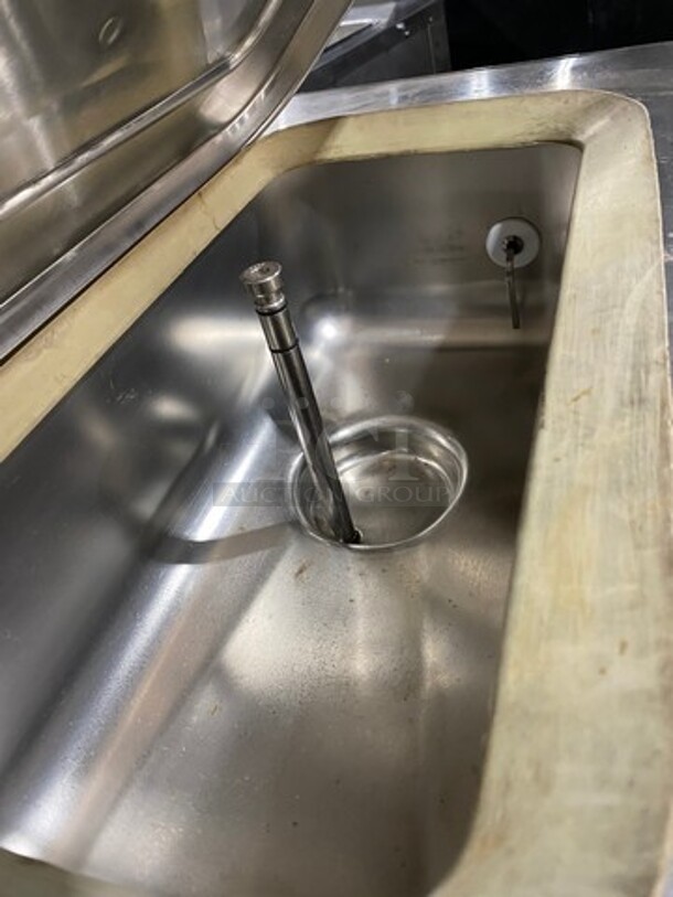 COOL! Taylor Commercial 3 Handle Soft Serve Ice Cream Machine! All Stainless Steel! On Casters! Model: 33933 SN: H4041608 208/230V 60HZ 3 Phase - Image 6 of 9