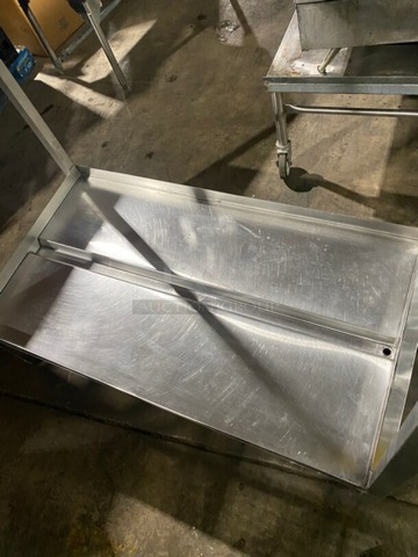 WOW! All Stainless Steel Commercial CUSTOM MADE Keg Rack! On Legs! - Image 5 of 8