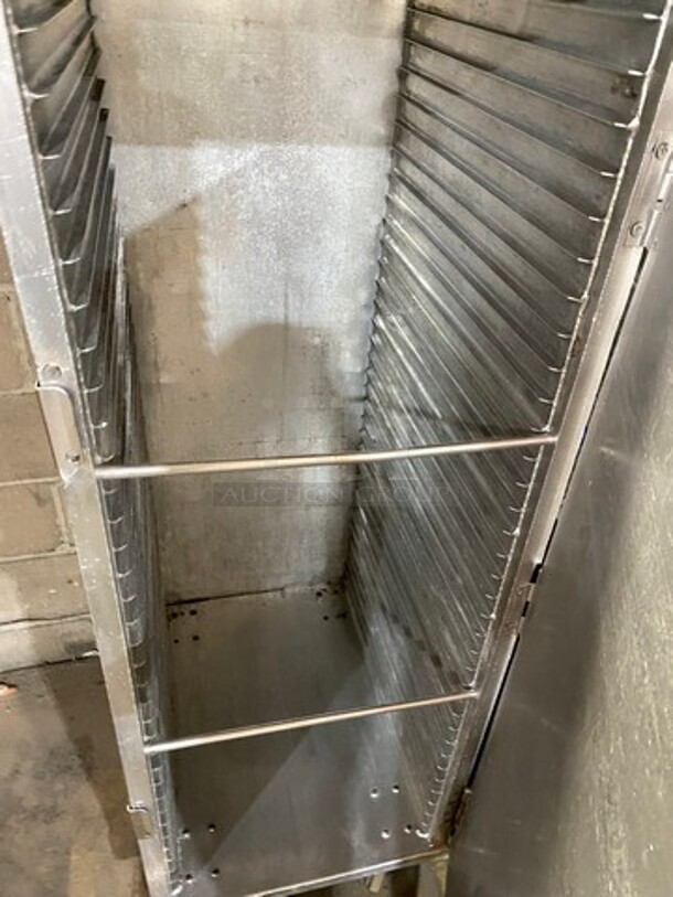 Commercial Single Door Enclosed Pan Rack! Solid Stainless Steel! On Casters! - Image 5 of 5