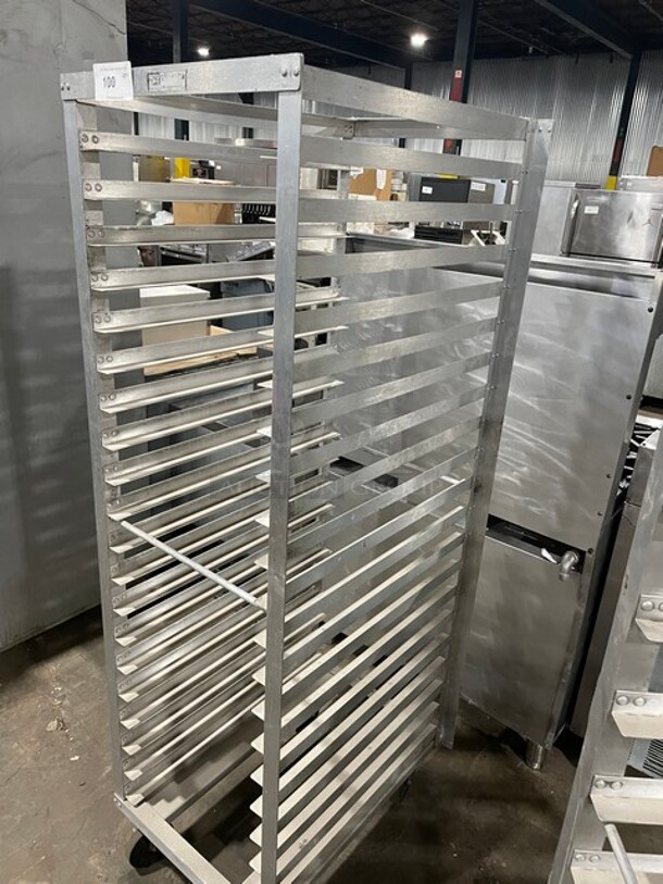 Metro Heavy Duty Commercial 20 Pan Transport Rack! On Casters! - Image 2 of 8