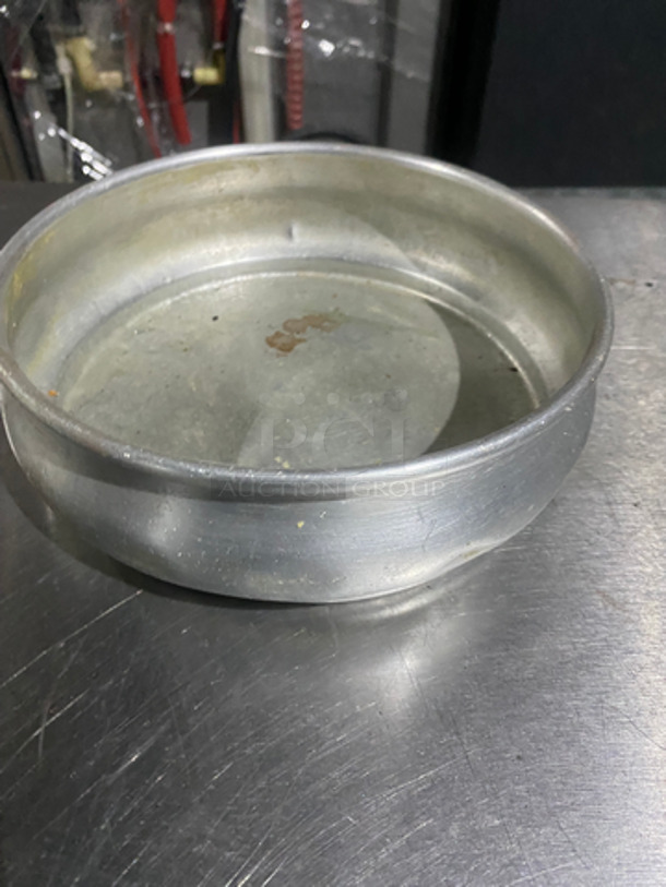 Round Metal Baking Pans! 3x Your Bid! - Image 2 of 4