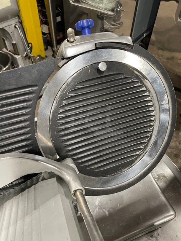 Vollrath Commercial Countertop Meat Slicer! All Stainless Steel! 120V 1 Phase! Model: SLP300/S SN: G342-00336451-074! - Image 5 of 9