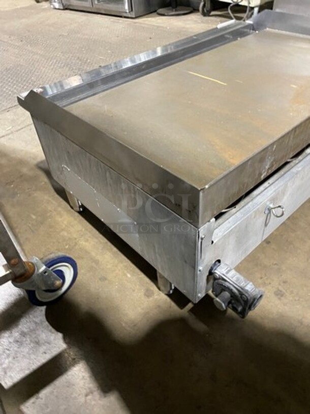 LATE MODEL! 2021 Cookline Commercial Countertop Natural Gas Powered Flat Top Griddle! With Back And Side Splashes! All Stainless Steel! On Small Legs! WORKING WHEN REMOVED! - Image 4 of 8
