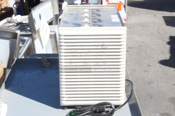 BRAND NEW SCRATCH & DENT! Crathco E47/49-4 Refrigerated Drink Dispenser. S/N: T522768 Bowls not included.  - Image 4 of 6