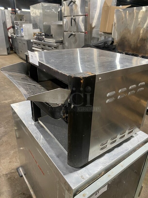 APW Wyott! Conveyor Toaster! MN: XTRM-3H 208V! 60HZ! 1Phase! - Image 2 of 8