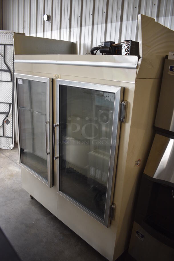 Star Leer Model IS67AG-50 Metal Commercial 2 Door Reach In Bagged Ice Freezer Merchandiser. Unit's Compressor Has Been Replaced. 115 Volts, 1 Phase. 62.5x39x84. Tested and Working!