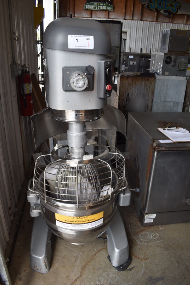 BRAND NEW SCRATCH AND DENT! Hobart HL600 Metal Commercial Floor Style 60 Quart Planetary Mixer w/ Stainless Steel Mixing Bowl, Bowl Guard, Whisk, Paddle and Dough Hook Attachments. 200-240 Volts, 1 Phase. - Image 2 of 12