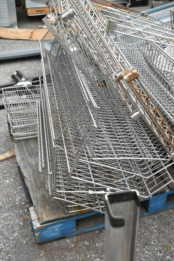PALLET LOT of Various Chrome Finish Items Including Wire Shelves and Racking - Image 5 of 7