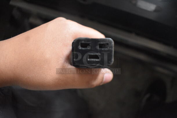 Prince Castle EHB34A Commercial Stainless Steel Electric Free Standing Warming Holding Bin With 2 Compartments. 208-240V. - Image 7 of 8