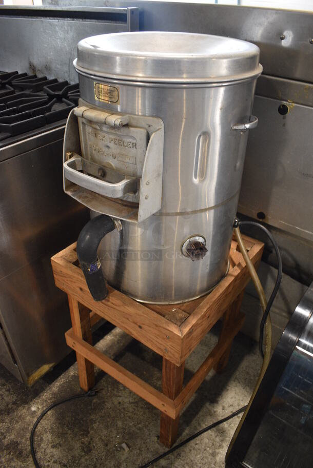 Univex Model D Metal Commercial Countertop Potato Peeler on Wooden Stand. 17x18x46. Tested and Working! - Image 2 of 6