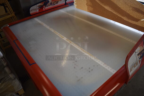 SAM Metal Commercial Floor Style Air Hockey Table w/ Bill and Coin Acceptor, 4 Pucks, 6 Pucks and Keys. 115 Volts, 1 Phase. 100x76x73. Tested and Working! - Image 5 of 11