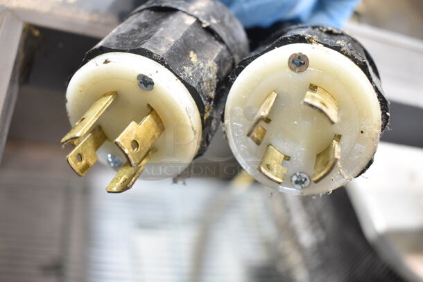 2 2015 Unox XAV305E Stainless Steel Commercial Electric Powered Convection Oven on Stand w/ Commercial Casters. 208-240 Volts, 3 Phase. 2 Times Your Bid!  - Image 8 of 9