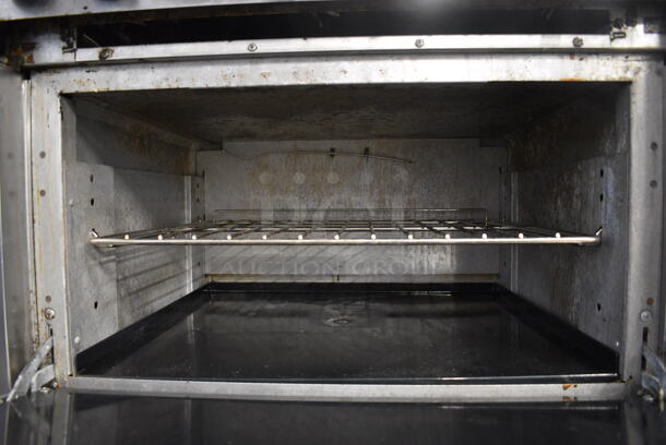Vulcan Stainless Steel Commercial Natural Gas Powered 6 Burner Range w/ Oven, Over Shelf and Back Splash on Commercial Casters. 36x30x59 - Image 6 of 7