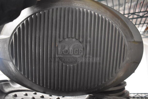 ALL ONE MONEY! Lot of 31 Poly Chargers. 13x8x1.5 - Image 3 of 3