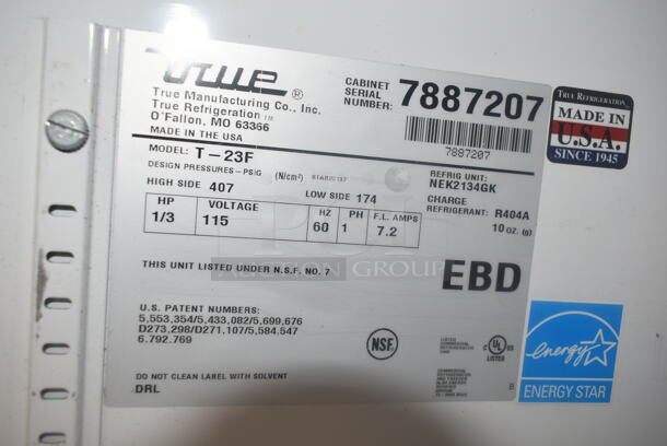 2013 True T-23F ENERGY STAR Stainless Steel Commercial Single Door Reach In Freezer w/ Poly Coated Racks on Commercial Casters. 115 Volts, 1 Phase. Tested and Powers On But Does Not Get Cold - Image 5 of 5