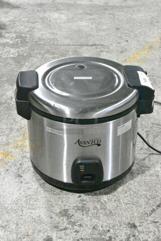 2019 Avantco 177RC60 Metal Countertop 60 Cup Rice Cooker. 120 Volts, 1 Phase. Tested and Working!