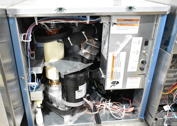 BRAND NEW SCRATCH AND DENT! 2024 Hoshizaki F-450MAJ-C Stainless Steel Commercial Slim Line Series 22" Cubelet Ice Machine - 412 lb. 115 Volts, 1 Phase.  - Image 3 of 6