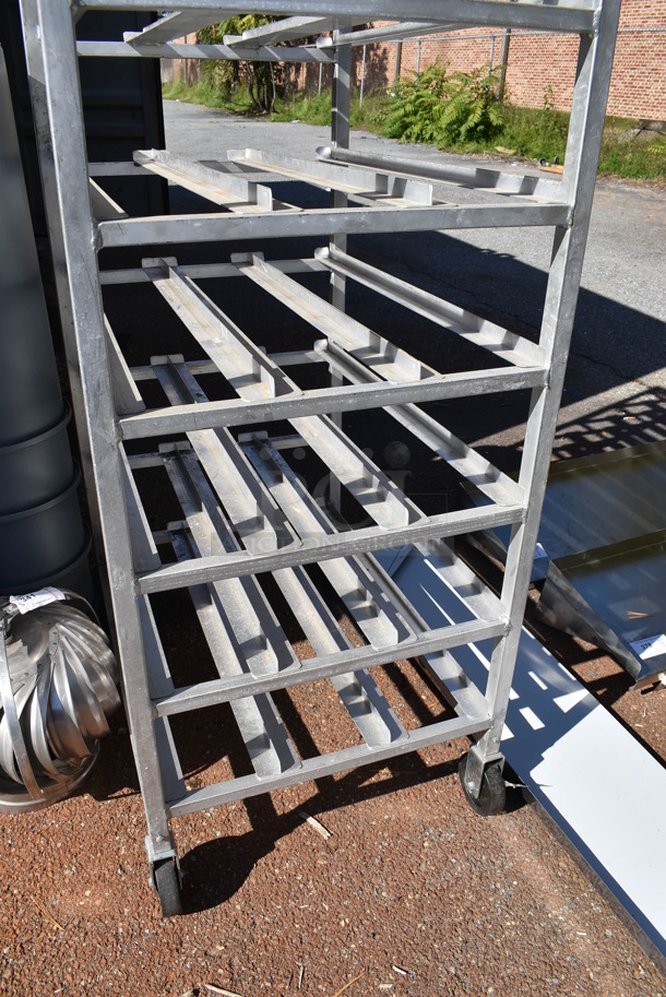 Metal Commercial Rack on Commercial Casters. 25.5x35.5x82 - Image 4 of 4