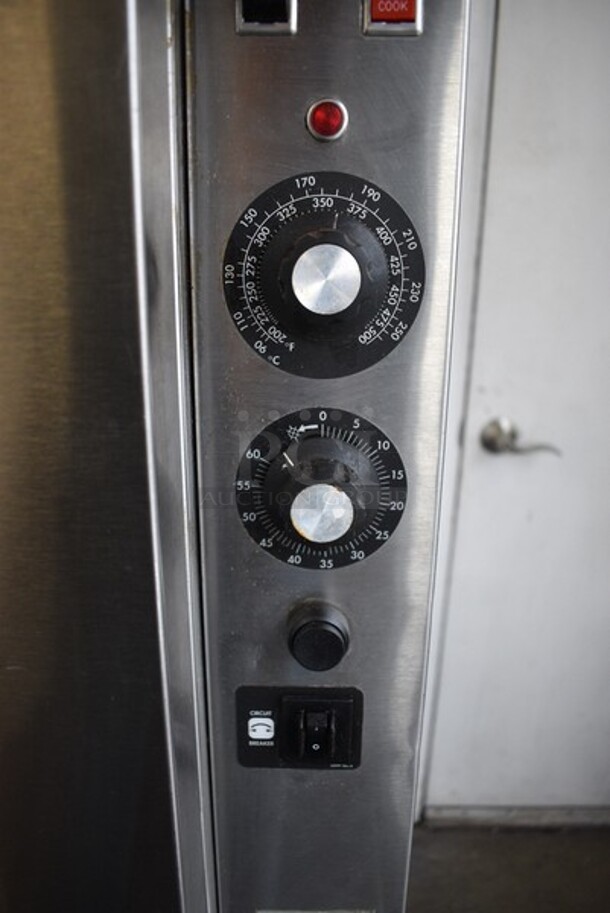 Blodgett Model SHO-100-E Stainless Steel Commercial Electric Powered Full Size Convection Oven w/ View Through Doors, Metal Oven Racks and Thermostatic Controls on Metal Legs. 208 Volts, 3 Phase. 38.5x40.5x57. - Image 4 of 9