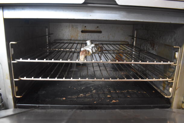 Patriot FMGR-36/NG Stainless Steel Commercial Natural Gas Powered 6 Burner Range w/ Oven and Back Splash on Commercial Casters. 196,000 BTU. 36x33x60 - Image 5 of 7