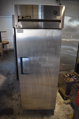 2011 True TG1R-1S Stainless Steel Commercial Single Door Reach In Cooler w/ Poly Coated Racks on Commercial Casters. 115 Volts, 1 Phase. 29x35x83. Tested and Working!