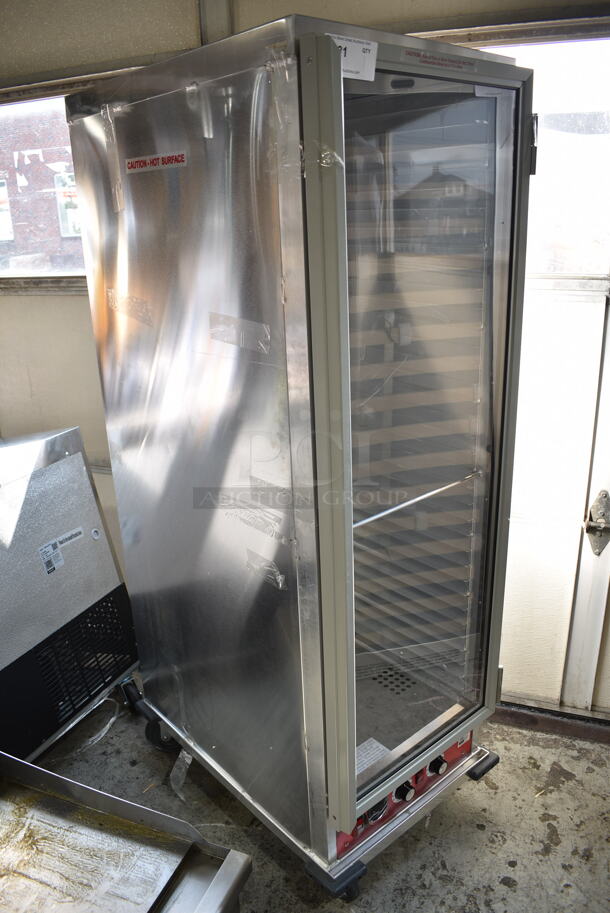 BRAND NEW SCRATCH AND DENT! Avantco 177HPI1836 Metal Full Size Insulated Heated Holding / Proofing Cabinet with Clear Door on Commercial Casters. 120 Volts, 1 Phase. Tested and Working! - Image 3 of 7