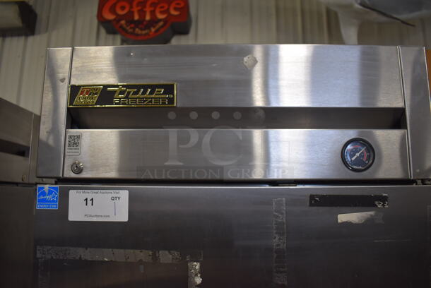 2013 True T-23F ENERGY STAR Stainless Steel Commercial Single Door Reach In Freezer w/ Poly Coated Racks on Commercial Casters. 115 Volts, 1 Phase. 27x30x83.5. Tested and Working! - Image 4 of 6