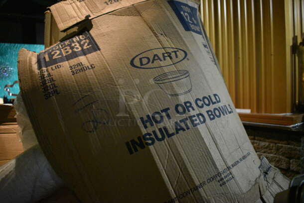 ALL ONE MONEY! Lot of 2 Boxes of Various Paper Products Including Styrofoam Bowls. (bar) - Image 4 of 4