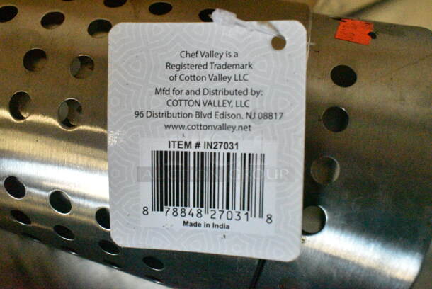 7 Various Items Including Silverware Cups, Metal Round Baking Pans. 7 Times Your Bid!  - Image 3 of 6
