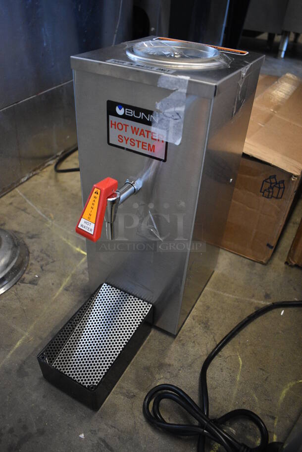 BRAND NEW SCRATCH AND DENT! 2022 Bunn OHW Stainless Steel Commercial Countertop Hot Water Dispenser. 120 Volts, 1 Phase. 7x10x16 - Image 2 of 4