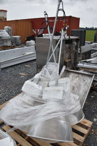 PALLET LOT of 4 Genlyte Metal Wide-Lite Lights. 4 Times Your Bid!