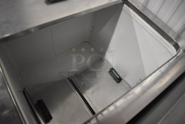 Metal Commercial Chest Freezer w/ Dipwell. 26x30x38. Tested and Working! - Image 3 of 6
