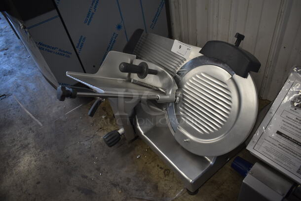 BRAND NEW SCRATCH AND DENT! 2022 Hobart EDGE14-11 Stainless Steel Commercial Countertop Meat Slicer w/ Blade Sharpener. 115 Volts, 1 Phase. Tested and Working! - Image 2 of 11
