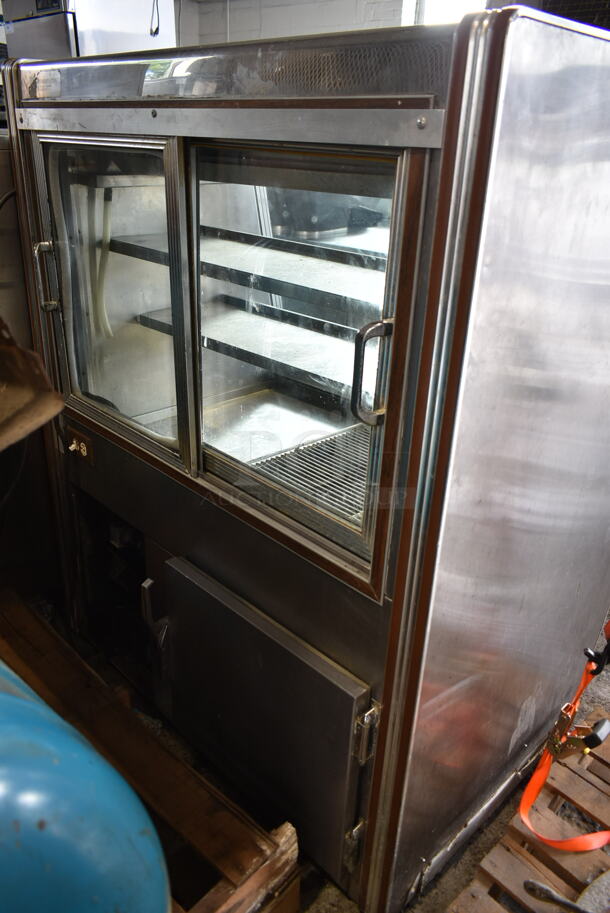 Stainless Steel Commercial Floor Style Deli Display Case Merchandiser. 115 Volts, 1 Phase. Tested and Working! - Image 5 of 8