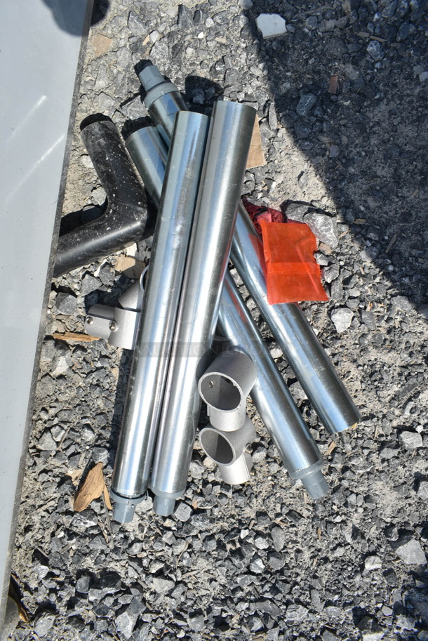 BRAND NEW SCRATCH AND DENT! Regency 600IB1836CP 18" x 36" Underbar Ice Bin with 7 Circuit Post-Mix Cold Plate and Bottle Holders - 79 lb. - Image 6 of 7